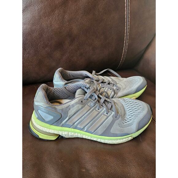 Retro Adidas Womens Tennis Shoes Size 7 - Picture 1 of 5